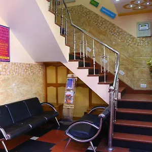 https://hotel-ayesha-palace.hotelsdelhi.org